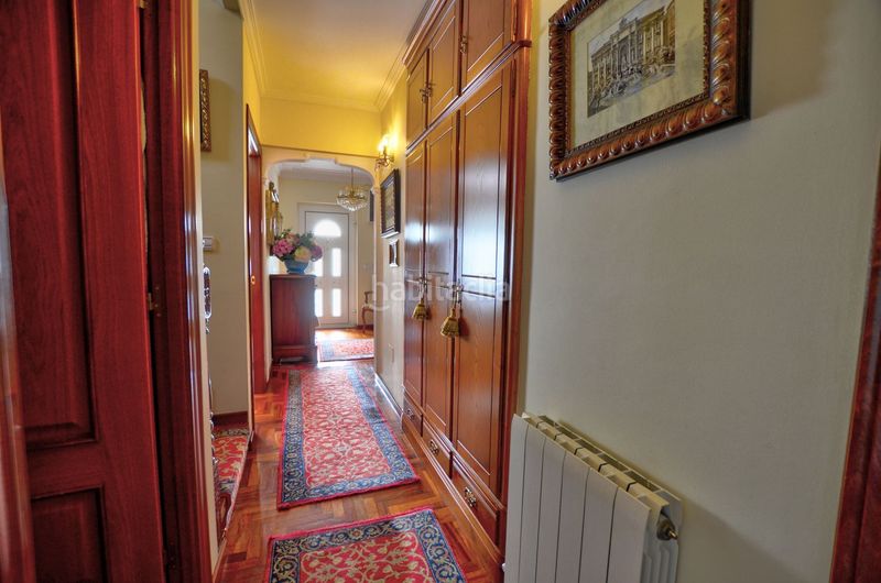 Foto 36242140-0704-4a42-9903-da90d5c2f138. Casa amb calefacció aparcament piscina a Villalegre - La Luz Avilés