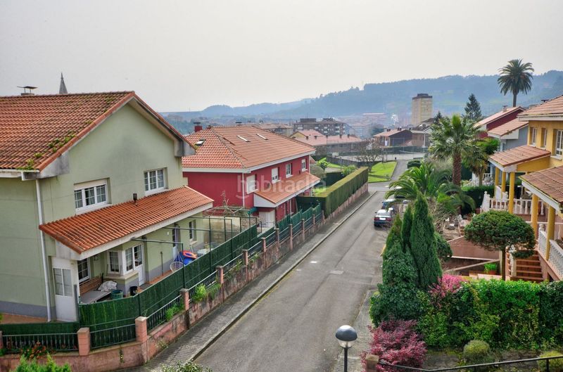 Foto 9117b3d0-3ee9-488f-aca8-7a3040039160. Casa amb calefacció aparcament piscina a Villalegre - La Luz Avilés