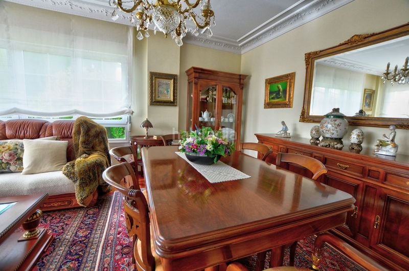 Foto b47d10d4-3865-4bed-9247-04db4a4c2278. Casa amb calefacció aparcament piscina a Villalegre - La Luz Avilés