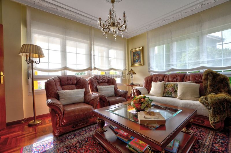 Foto d2371bc1-911d-4eb7-9681-b7f9e0ba6fbf. Casa amb calefacció aparcament piscina a Villalegre - La Luz Avilés