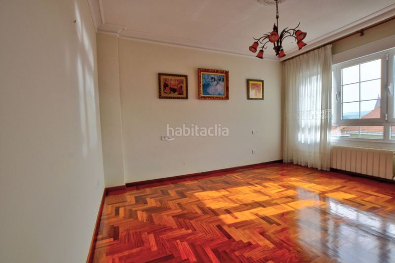 Foto eb4312d3-dd7f-4834-bf95-490787d255c1. Casa amb calefacció aparcament piscina a Villalegre - La Luz Avilés