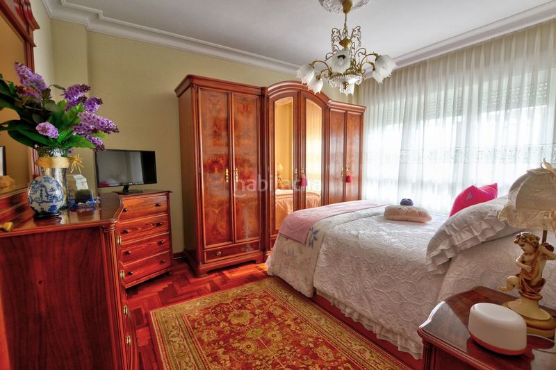 Foto f17c4e03-96b6-4f50-a157-a09da921b13e. Casa amb calefacció aparcament piscina a Villalegre - La Luz Avilés