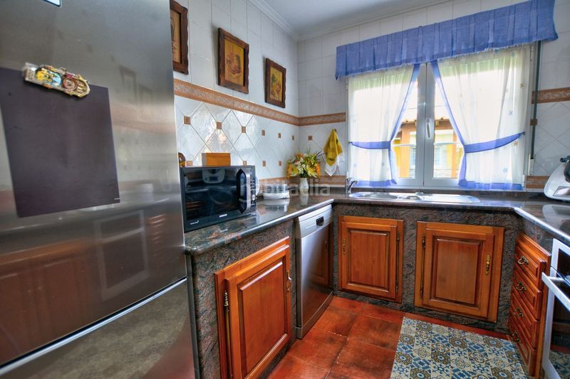 Foto f2edcddc-729d-4a9c-a377-507742758d8e. Casa amb calefacció aparcament piscina a Villalegre - La Luz Avilés