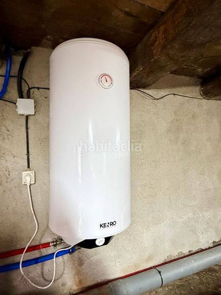 Foto 177635be-8bee-4a39-9872-78854da3dde8. Casa amb calefacció aparcament piscina a Navia