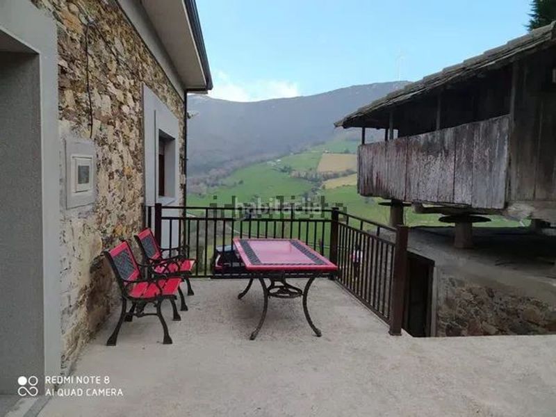 Foto ffdaff56-5e86-407e-b0d3-df0acc8a3dbf. Casa amb calefacció aparcament piscina a Navia