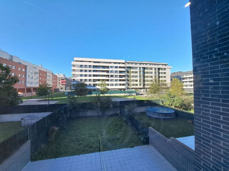 Foto 71f49cdc-a9ce-4a89-bdb8-c0f66a284781. Pis amb calefacció aparcament piscina a Nuevos Roces Gijón