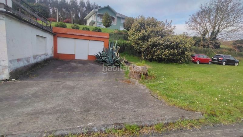 Foto 930f2377-dcf0-4e14-94b2-502dd9a3e301. Casa amb aparcament piscina a Navia