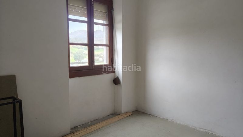 Foto 9fd18575-53a5-4c9a-9ebb-35d81334ed39. Casa amb aparcament piscina a Navia