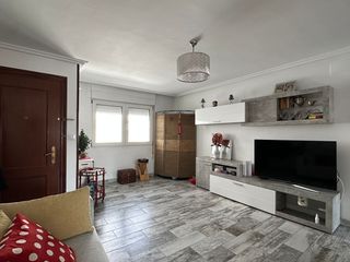 Flat  N/a