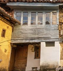 House  N/a