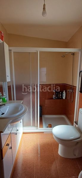 Foto 4b5e46d2-da73-4d3a-9477-836a2fc7955f. Casa amb calefacció aparcament piscina a Valderrey