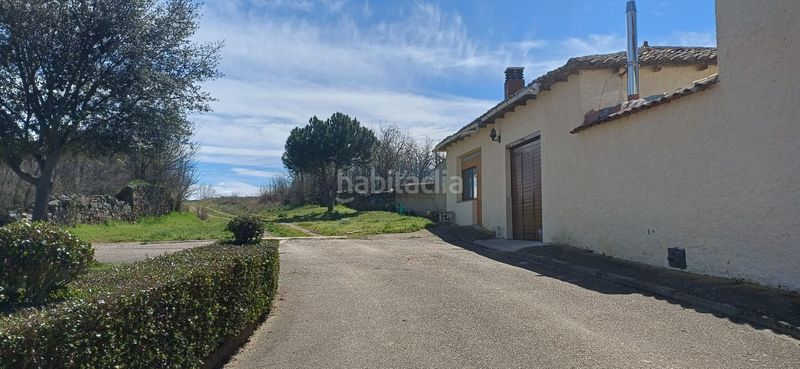 Foto b1dcb72d-649d-4e56-84a3-a9f51fe003be. Casa amb calefacció aparcament piscina a Valderrey
