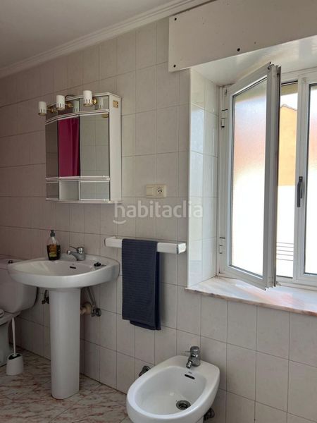 Foto 42465279-665e-4114-88b5-84232aa3cb91. Casa amb calefacció aparcament piscina a Valdés