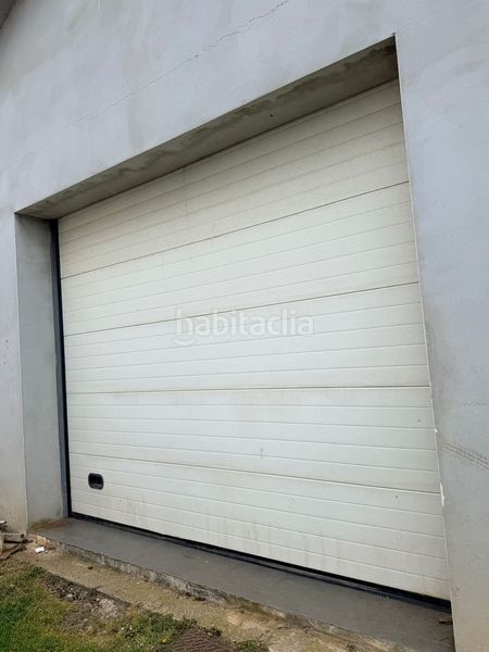 Foto bdbf3798-14df-48cc-8f92-d7f26101946b. Casa amb calefacció aparcament piscina a Valdés