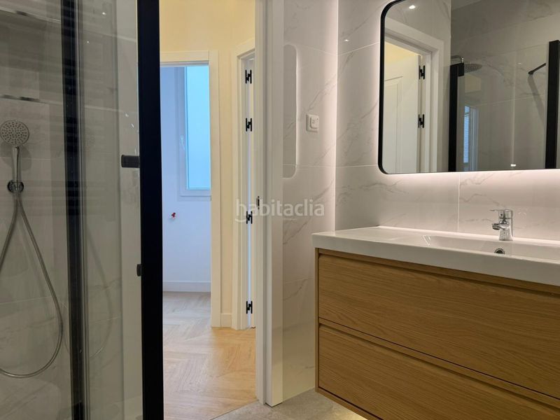 Foto 262d617d-4fcb-4d58-81ea-759d1a98832d. Pis amb calefacció piscina a Centro Gijón