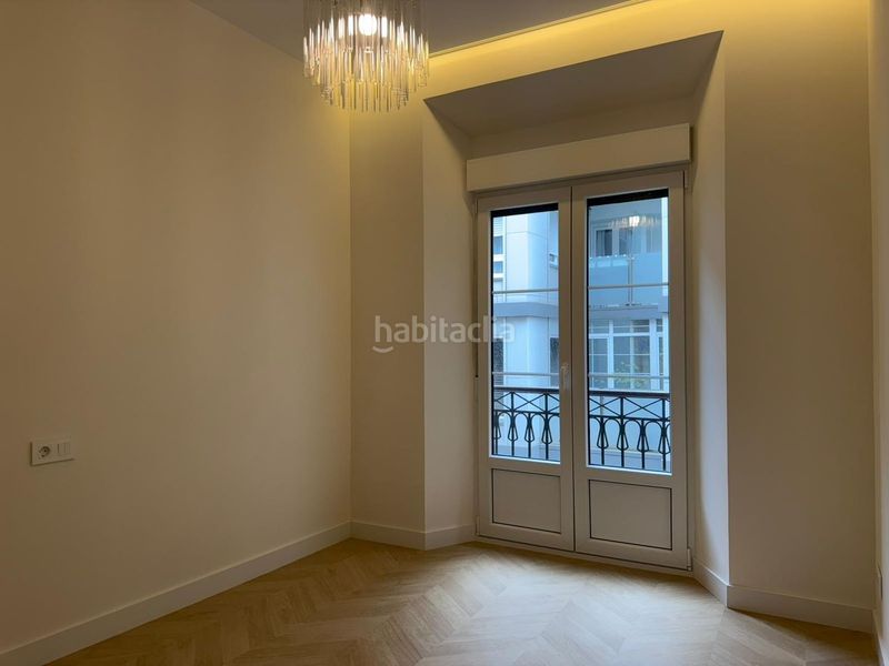 Foto 6db0d235-3148-4ae1-a2a6-652fff5280c2. Pis amb calefacció piscina a Centro Gijón