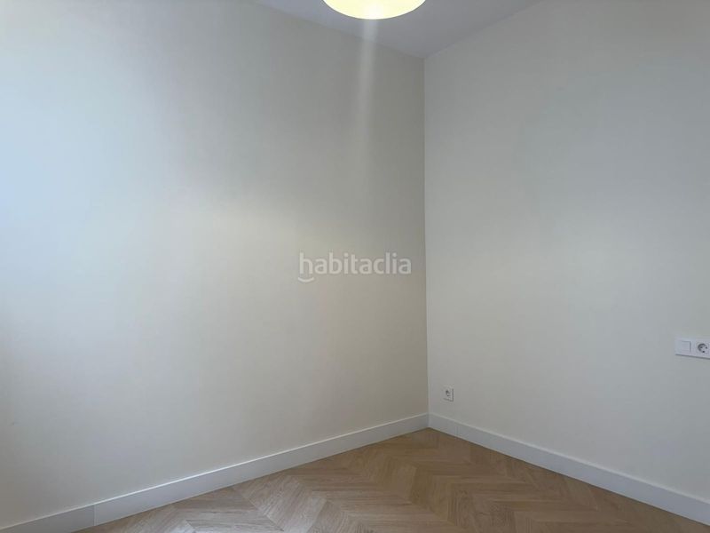 Foto 9ebfe762-e8a7-4e2f-99b1-eb8dc3d4475d. Pis amb calefacció piscina a Centro Gijón