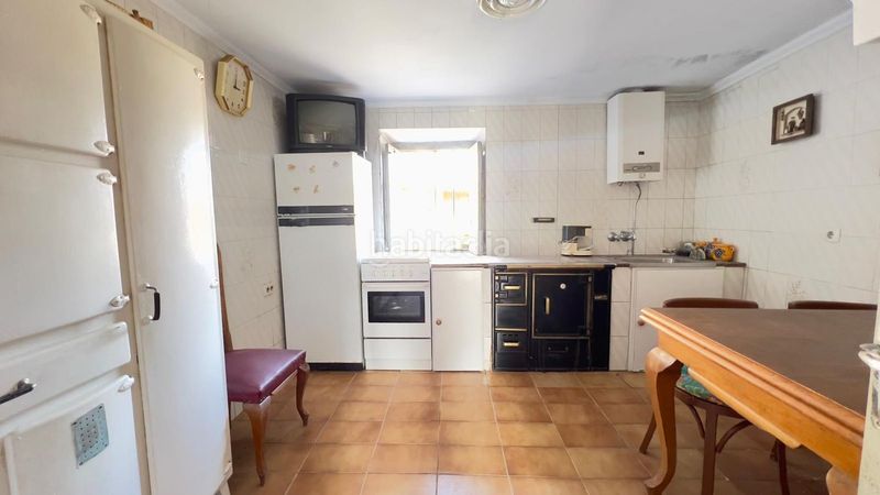 Foto 0e2eb680-01f7-4cbb-9450-0368a2479fc4. Casa amb piscina a Quirós