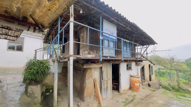 Foto 1b02cedb-a8cb-4a32-9761-7210b902922f. Casa amb piscina a Veriña Gijón