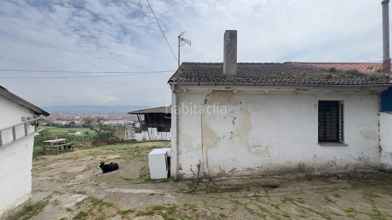 Foto 732a3f5e-db02-45c3-b960-06fa46a5c555. Casa amb piscina a Veriña Gijón