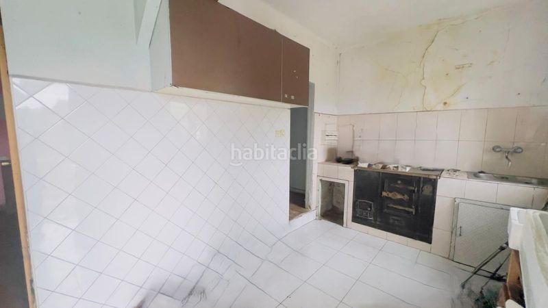 Foto b73fef7c-4dbd-4e8b-82bb-8acb52403d90. Casa amb piscina a Veriña Gijón