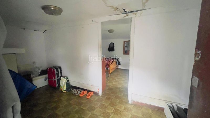 Foto f39faffc-ef1b-439f-a269-c16a18bb510f. Casa amb piscina a Veriña Gijón