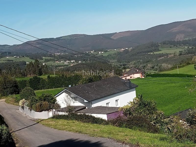 Foto b2a78e1b-51b0-4271-8704-6e55002340de. Casa amb aparcament piscina a Navia