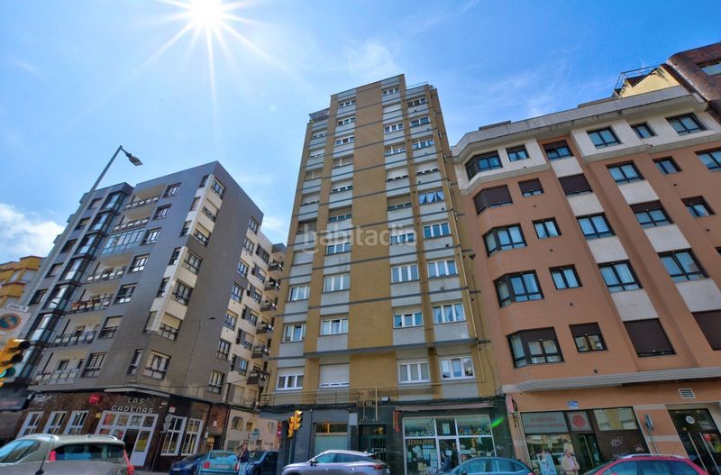 Foto a1f646eb-c07e-45e0-87c2-58fb90a30a5f. Pis amb calefacció piscina a Ceares Gijón
