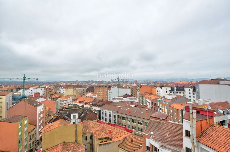 Foto c809ea5b-3773-4f23-9984-c3ad292284bb. Pis amb calefacció piscina a Ceares Gijón