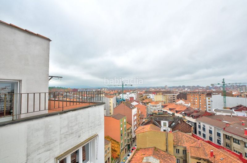 Foto d6799297-3869-452c-9bc9-ff7bab10696e. Pis amb calefacció piscina a Ceares Gijón
