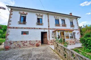Casa en Nava
