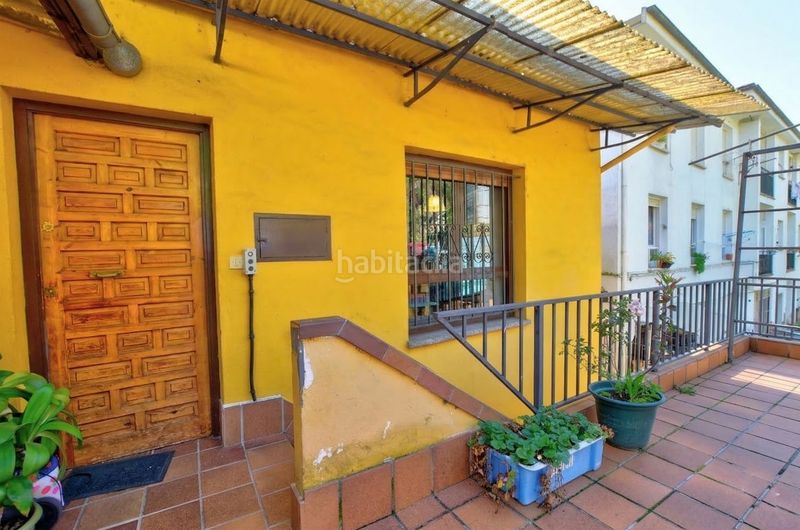 Foto 064c6522-8ca1-4a1f-acc5-13a6cb4c81de. Casa amb calefacció aparcament piscina a Lena