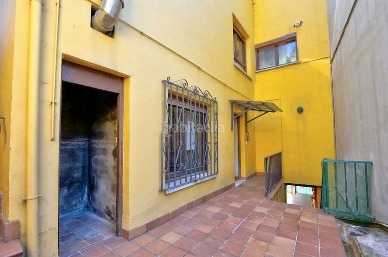 Foto 2fc9ce75-ef2f-4552-9aa7-0d127c07d1c1. Casa amb calefacció aparcament piscina a Lena