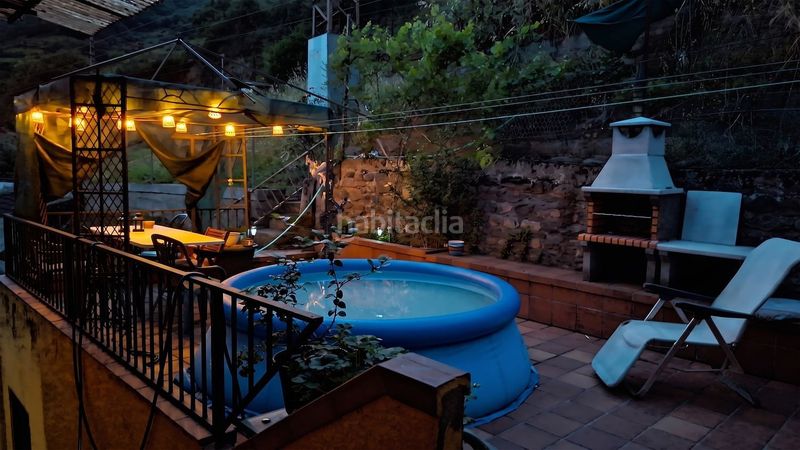 Foto d898545b-c7a5-421c-a21f-8e407b2573b5. Casa amb calefacció aparcament piscina a Lena