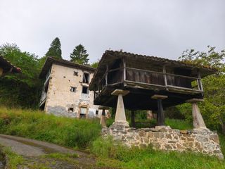 House  N/a