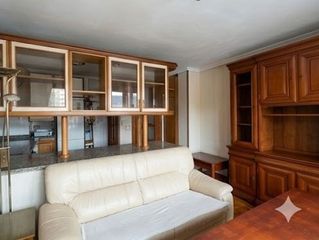 Etagenwohnung  N/a