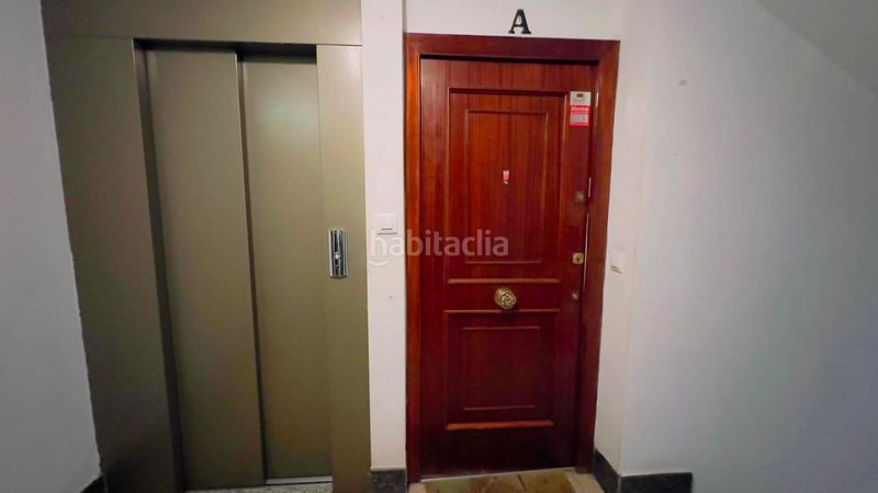 Foto a7f5f05e-6ecb-4084-9283-055be7441375. Pis amb piscina a Laviada Gijón
