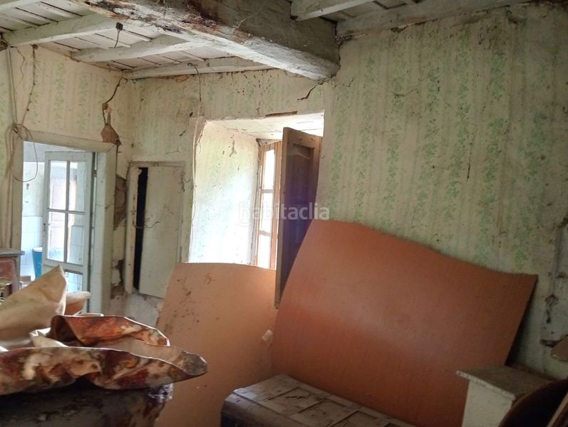 Foto fa98b7e2-e638-4ed6-87cc-8d80d6ebd7a9. Casa amb piscina a Lena