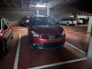 Car parking in Milán - Pumarín