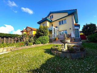 Casa a Roces