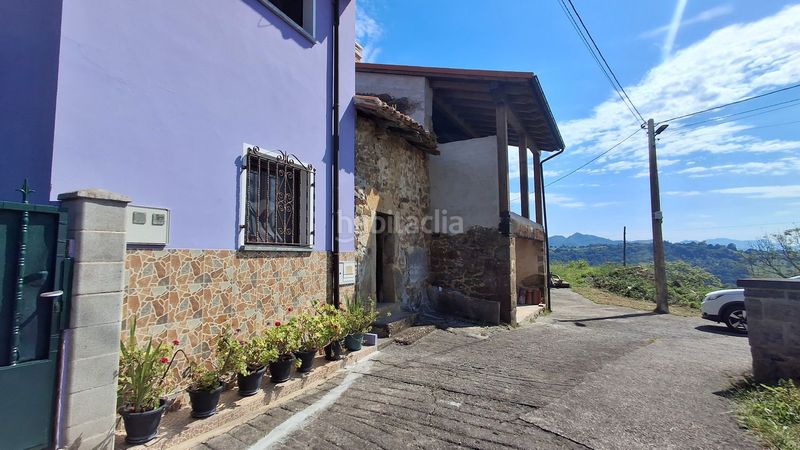 Foto 9b6901da-d0cc-4d7b-a68f-1b94d876d00f. Casa amb piscina a Parres
