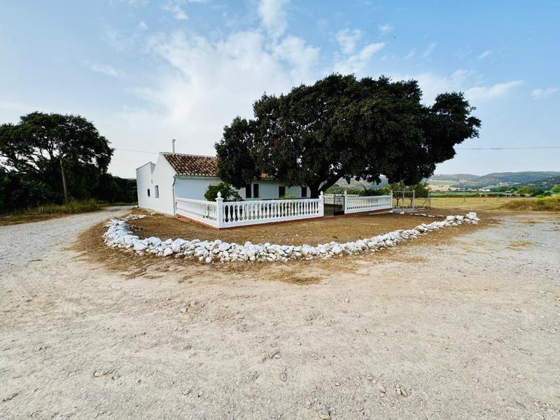 Foto d8c66129-cd86-46ab-8680-0b97237228df. Masia amb aparcament a Alhama de Granada