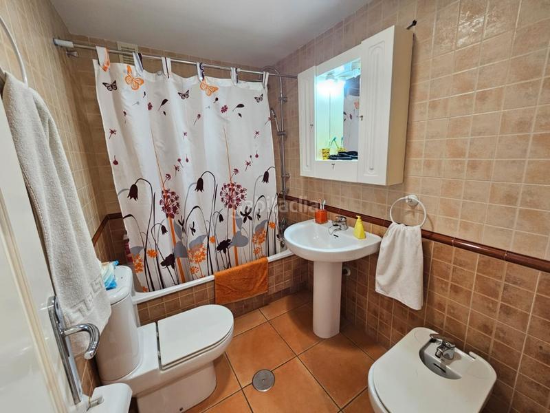 Foto 508a65c0-5dc2-4180-82cb-aec54f84ceff. Alquiler piso encantador piso con piscina y plaza de parking costa! en Torrox