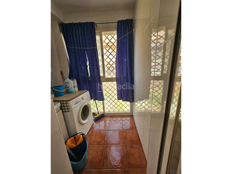 Foto e6faffdb-c3a5-4541-b6a8-a4e3ff9acb64. Miete etagenwohnung mit parking pool in Urbanización Santa Rosa Torrox