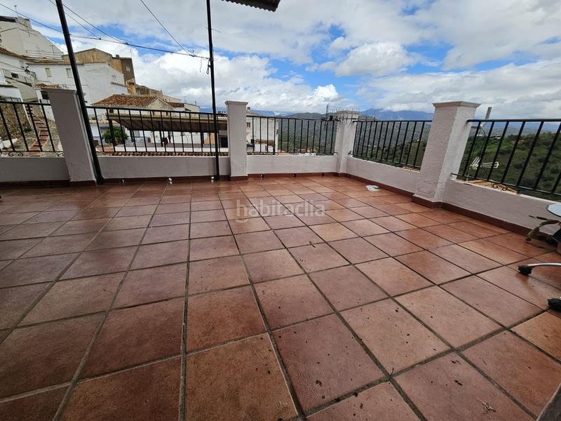 Foto 4086e5d8-0625-471a-853b-bf7161ced26f. Casa gran casa con terraza ! en Cútar