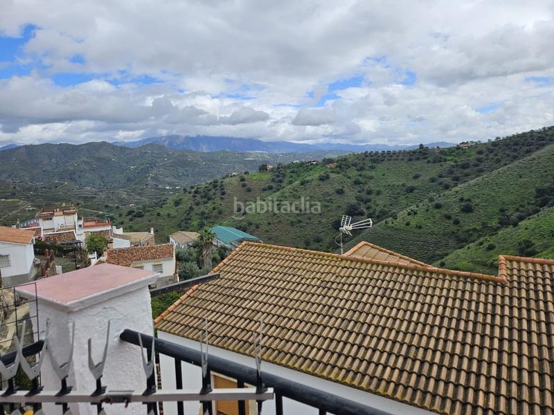 Foto 5bc5e311-ad78-4eca-b99b-129c7b29cfbf. Casa gran casa con terraza ! en Cútar