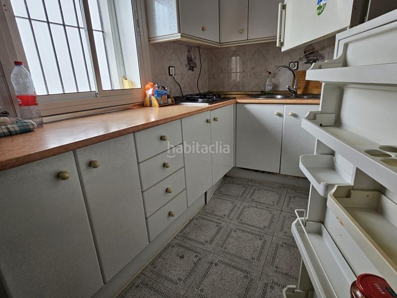 Foto b4747ce2-fa88-4ed8-b318-7937f932efbe. Casa gran casa con terraza ! en Cútar