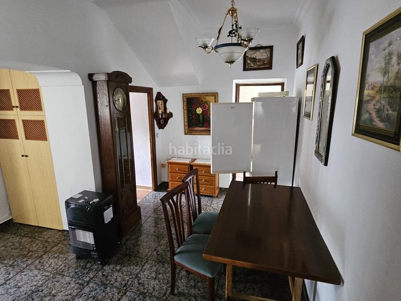 Foto b9039b69-7fae-48fc-9915-0bb92b5bee7a. Casa gran casa con terraza ! en Cútar