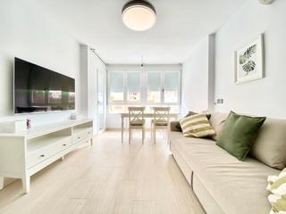 Rent Flat  N/a. Increíble piso con garaje en torre del mar!