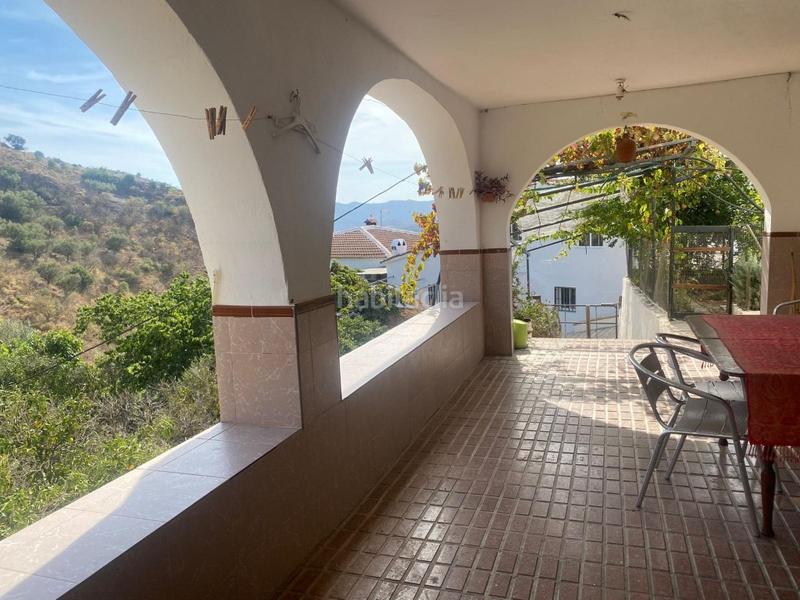 Foto 9936f619-bd3f-4210-ae75-e94646fb730f. Casa amplia casa con terraza y garaje ! en Canillas de Aceituno